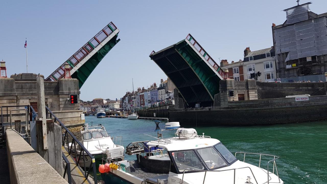 U-Din Homes Weymouth Bagian luar foto