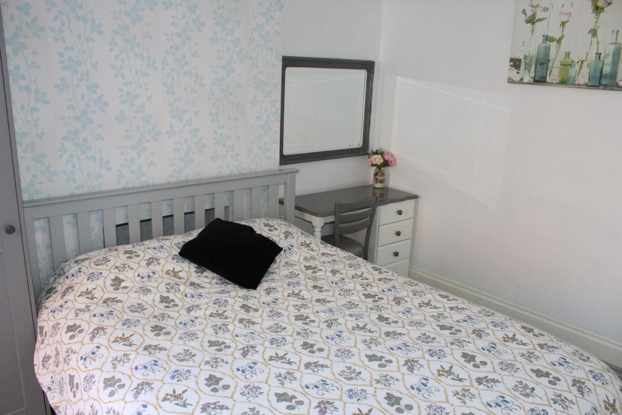 U-Din Homes Weymouth Bagian luar foto