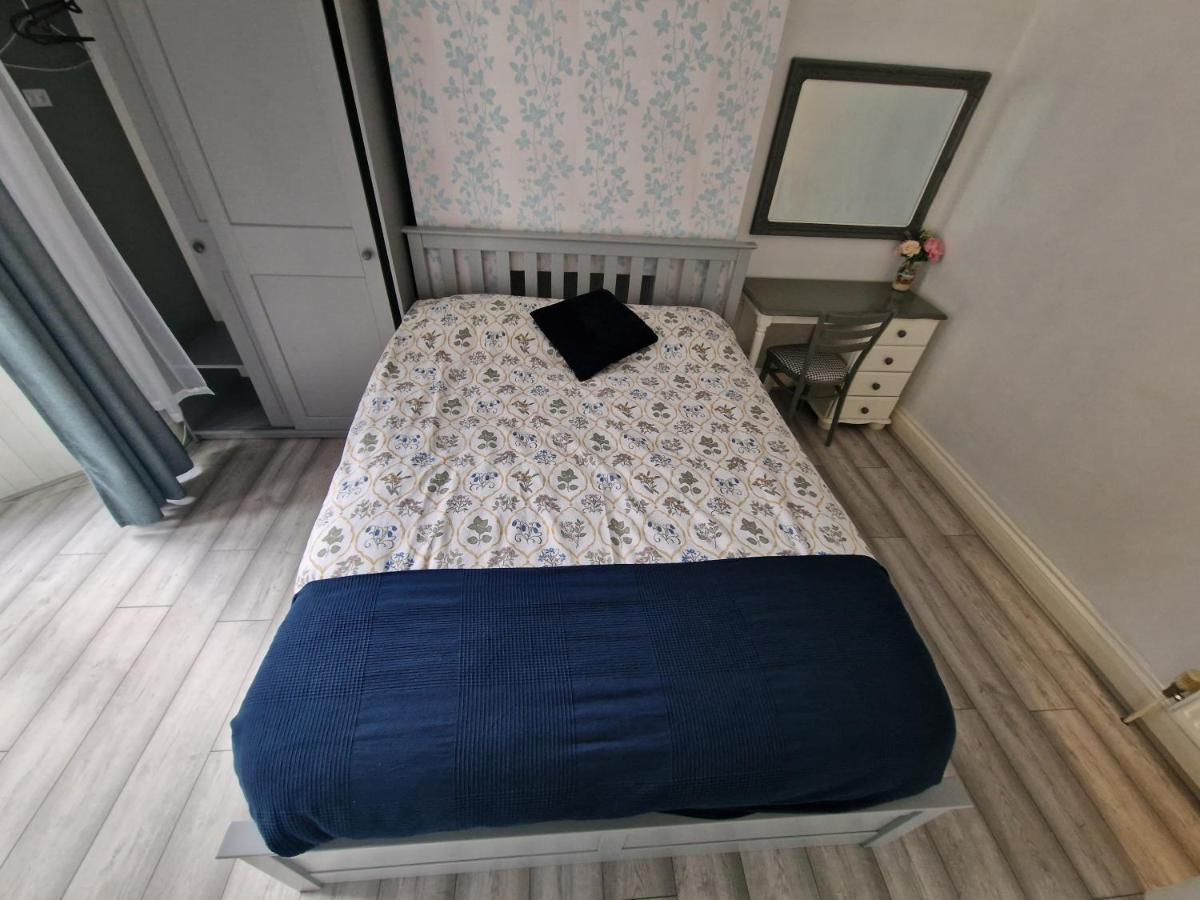 U-Din Homes Weymouth Bagian luar foto