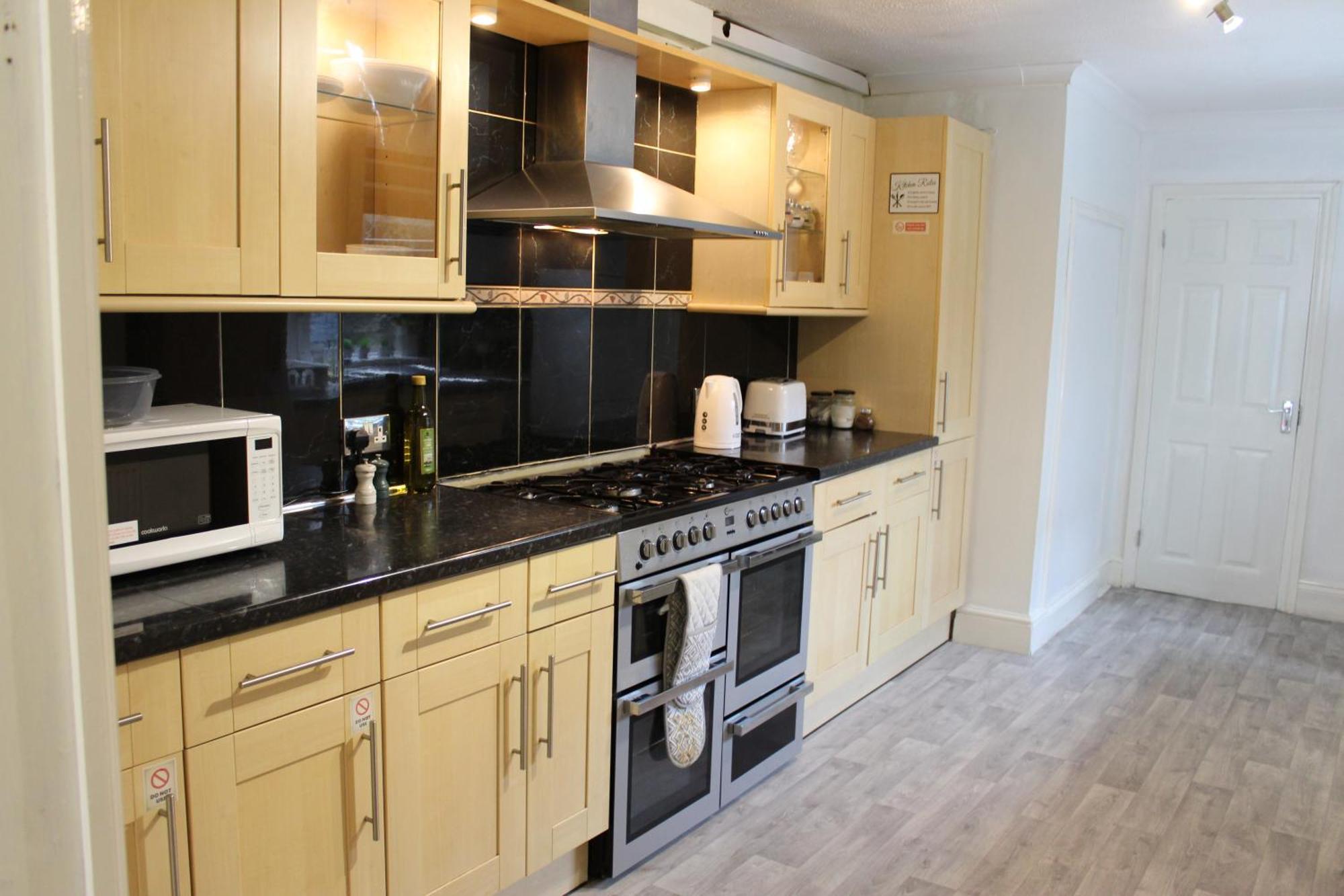 U-Din Homes Weymouth Bagian luar foto
